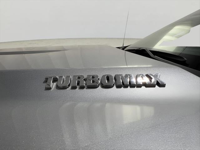 2024 Chevrolet Silverado 1500 4WD Crew Cab Short Bed Custom