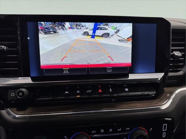 2024 Chevrolet Silverado 1500 4WD Crew Cab Short Bed LT with 2FL