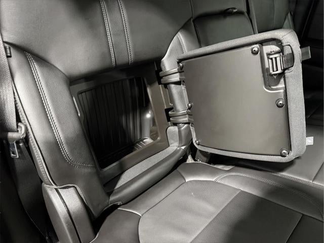 2020 Chevrolet Silverado 1500 4WD Crew Cab Short Bed High Country