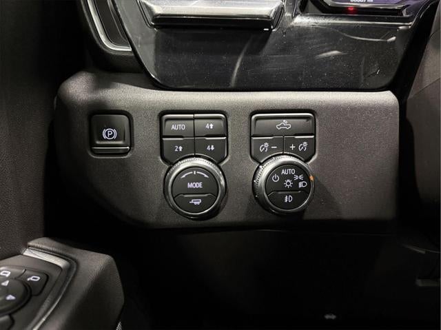 2024 GMC Sierra 1500 4WD Crew Cab Short Box Elevation with 3SB