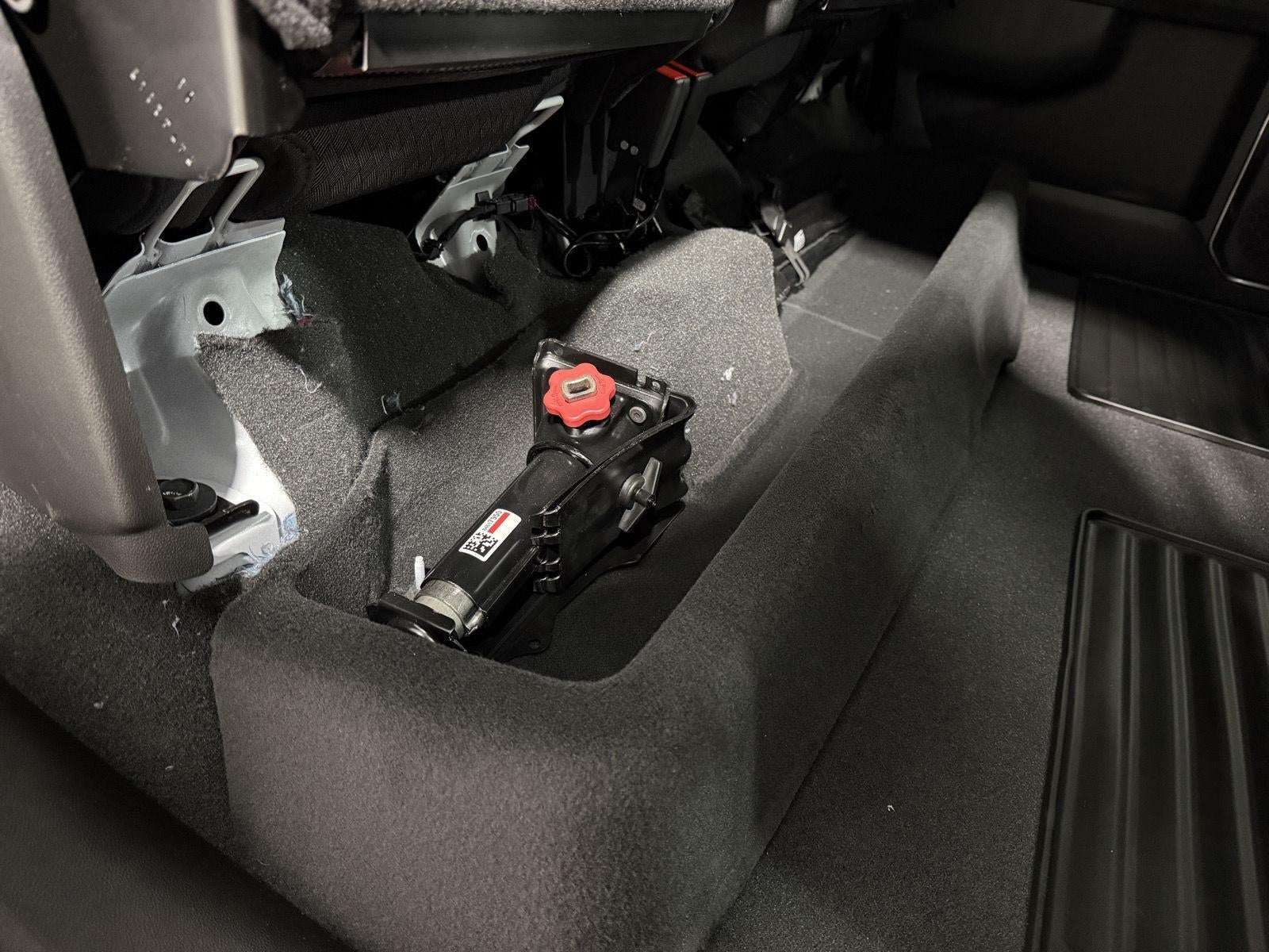 2025 GMC Sierra 1500 4WD Crew Cab Short Box Elevation with 3SB