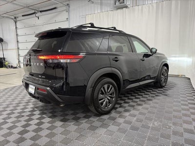 2022 Nissan Pathfinder SV 4WD
