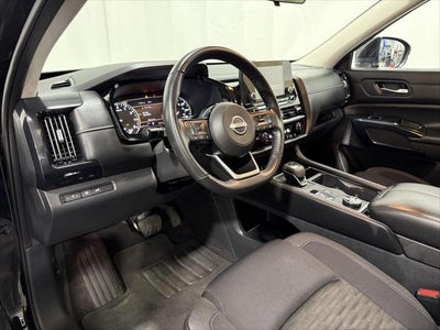 2022 Nissan Pathfinder SV 4WD