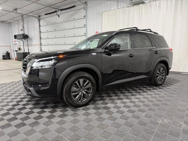 2022 Nissan Pathfinder SV 4WD