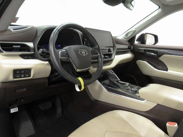 2021 Toyota Highlander Limited