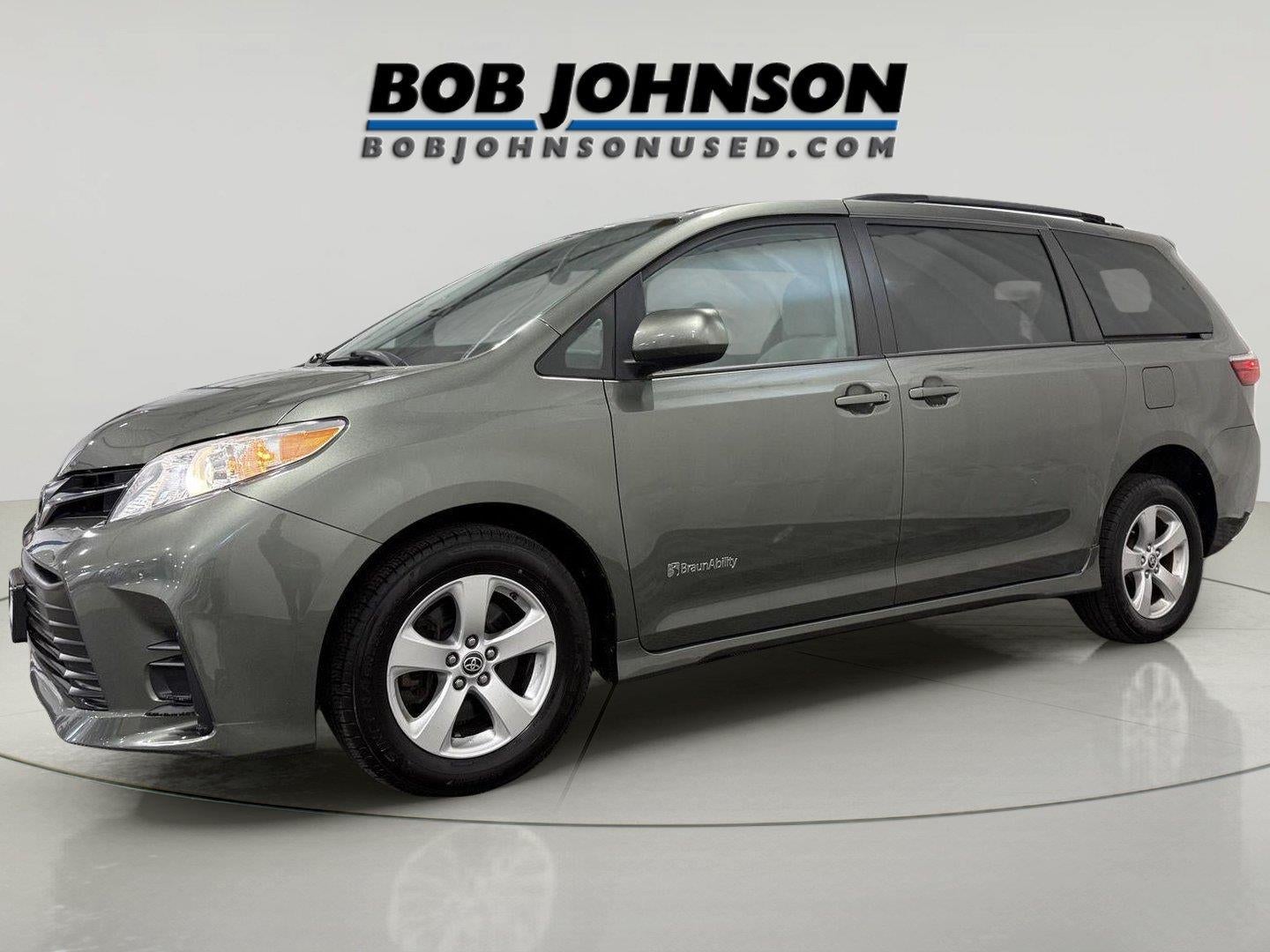 2020 Toyota Sienna LE
