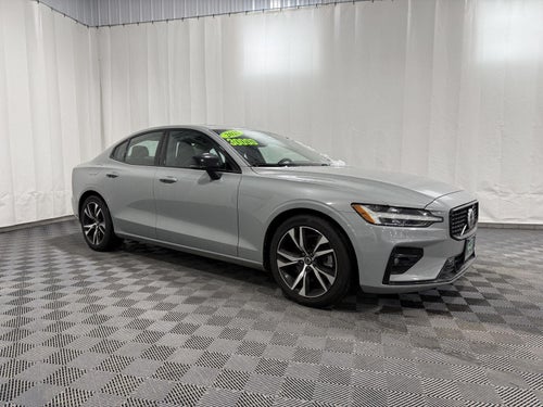 2025 Volvo S60 B5 Core