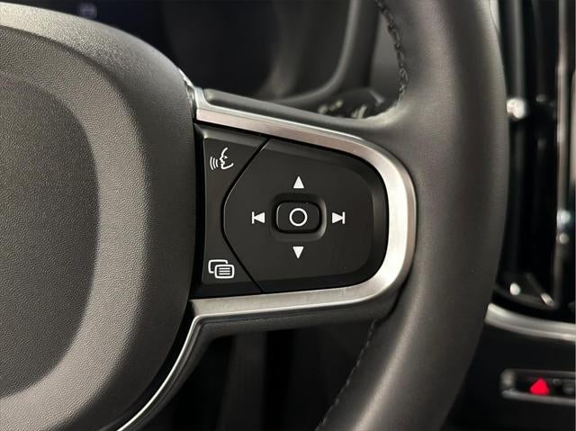 2025 Volvo S60 B5 Core