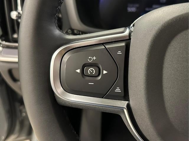 2025 Volvo S60 B5 Core