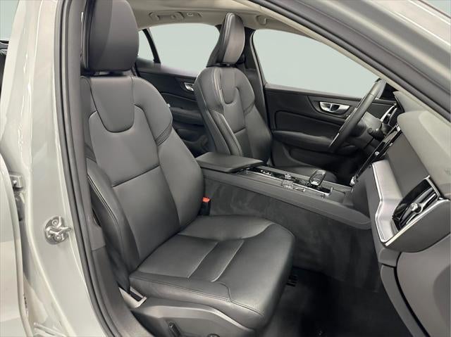 2025 Volvo S60 B5 Core