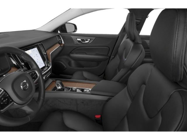 2023 Volvo S60 B5 Plus Dark Theme