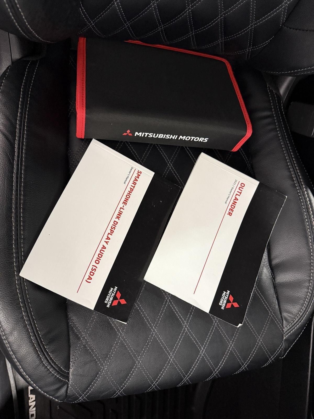 2022 Mitsubishi Outlander SEL Special Edition 2WD