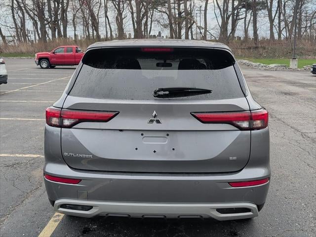 2022 Mitsubishi Outlander SE Launch Edition