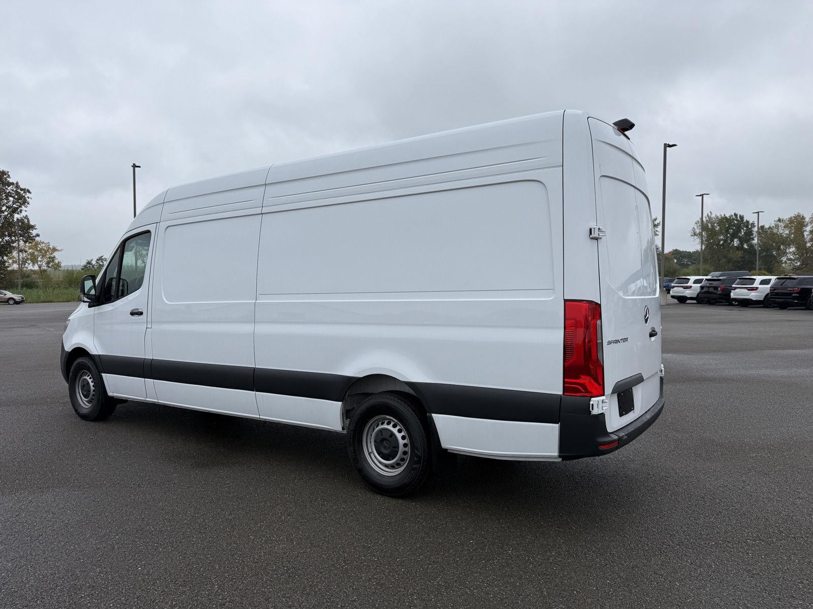 2025 Mercedes-Benz Sprinter 2500 High Roof 4-Cyl Diesel HO