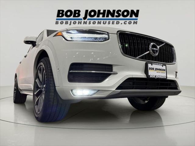 2018 Volvo XC90 T6 Momentum