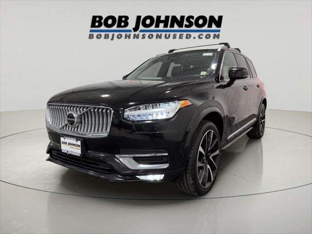 2023 Volvo XC90 B5 Plus