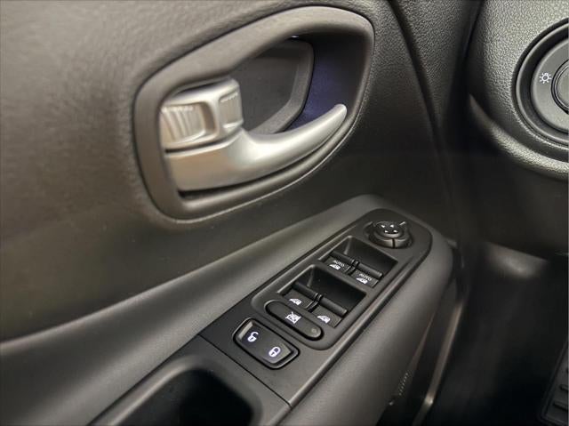 2023 Jeep Renegade Latitude 4x4