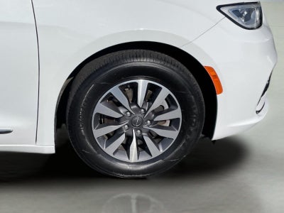 2023 Chrysler Pacifica Hybrid Limited