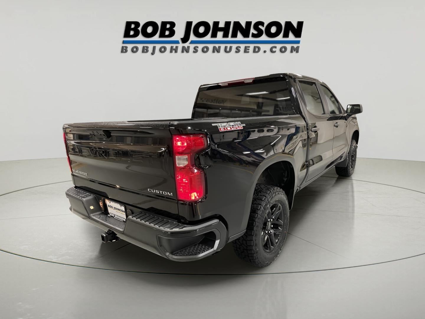 2022 Chevrolet Silverado 1500 Custom Trail Boss