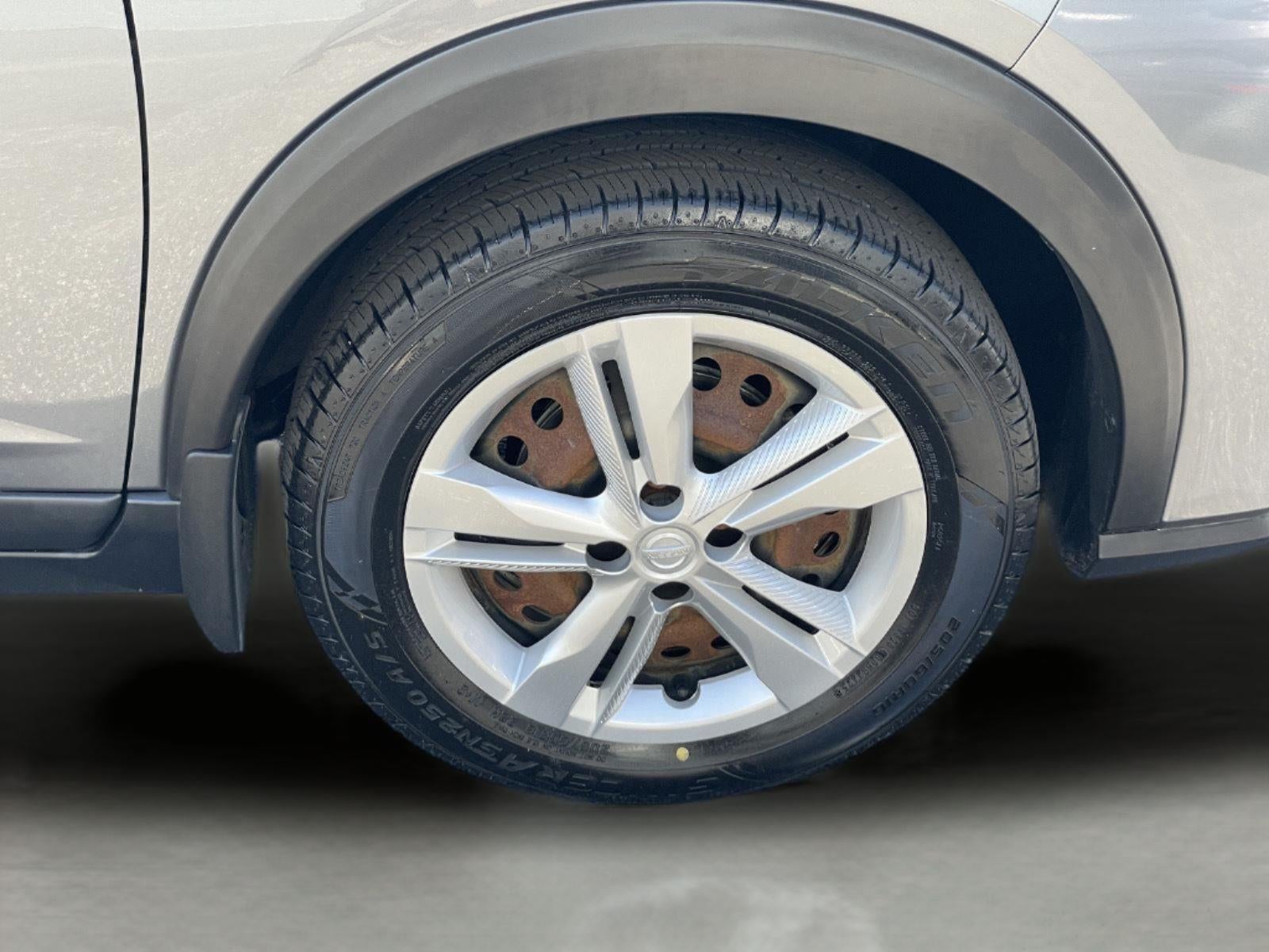 2023 Nissan Kicks S