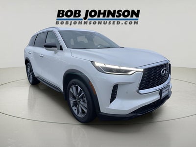 2025 INFINITI QX60 LUXE