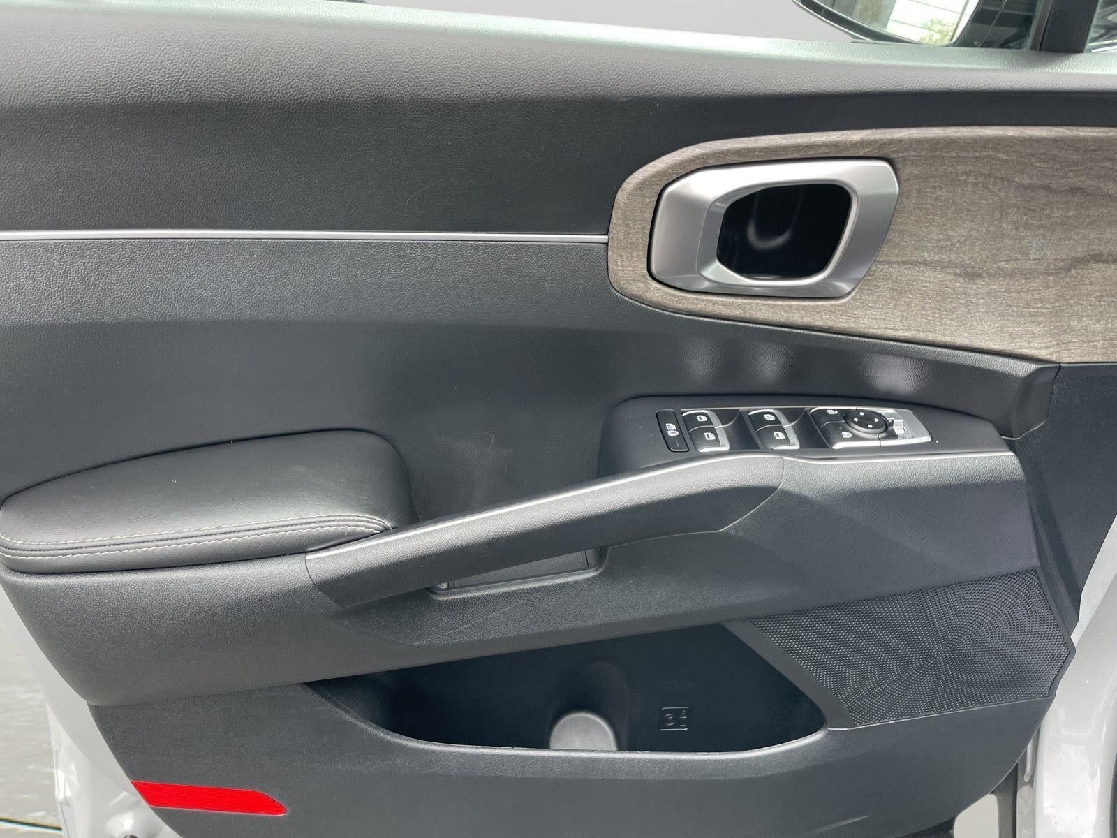 2023 Kia Sorento X-Line S