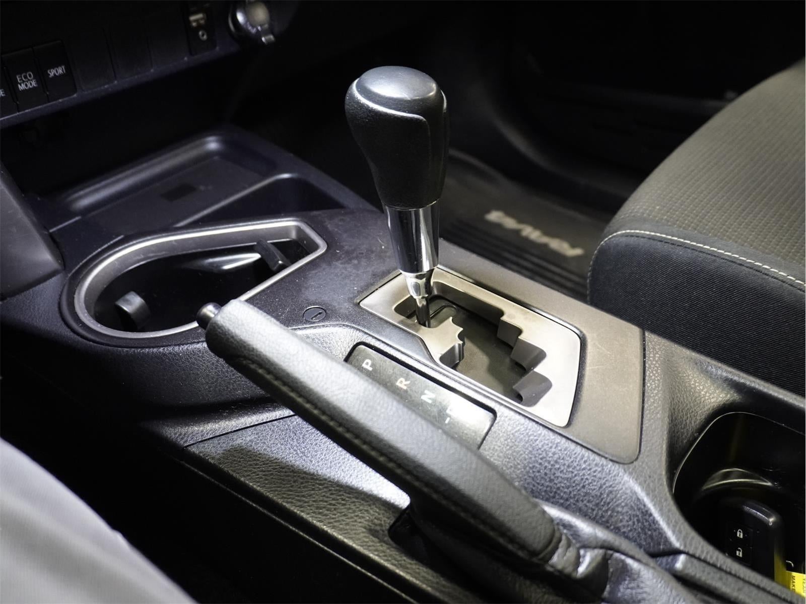 2017 Toyota RAV4 Hybrid XLE