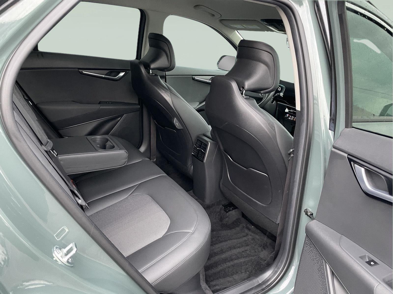 2024 Kia Niro EX