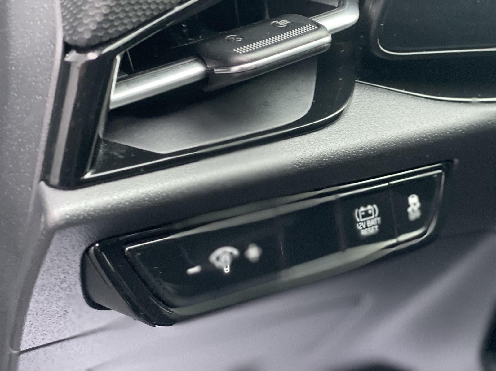 2024 Kia Niro EX