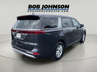 2024 Kia Carnival LX
