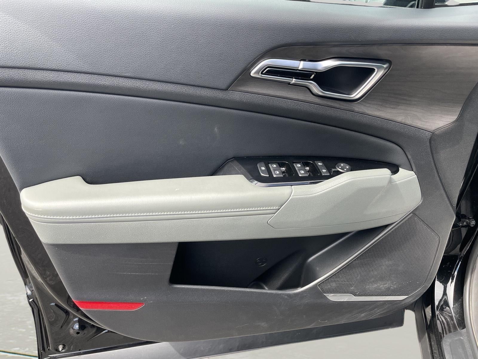 2023 Kia Sportage Plug-In Hybrid X-Line