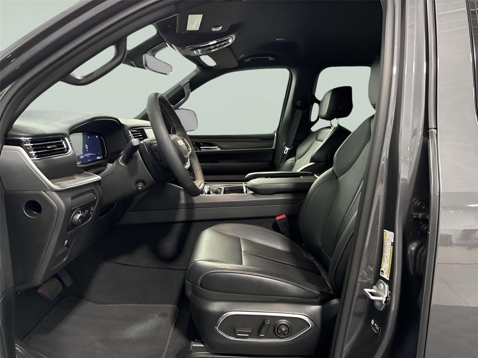 2023 Jeep Wagoneer L Series III