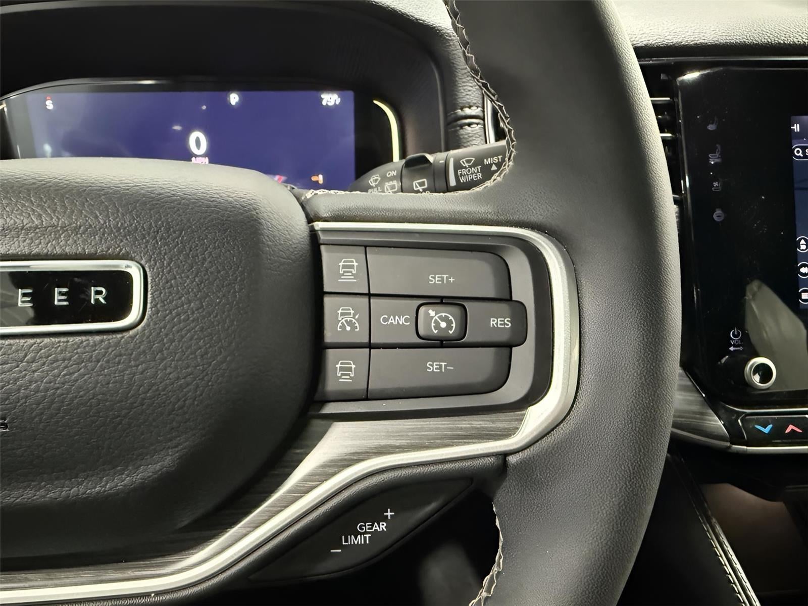 2023 Jeep Wagoneer L Series III