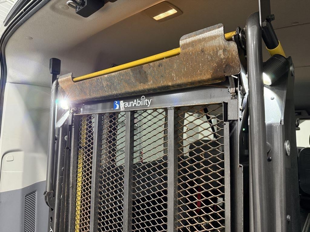 2017 Ford Transit Wagon XL