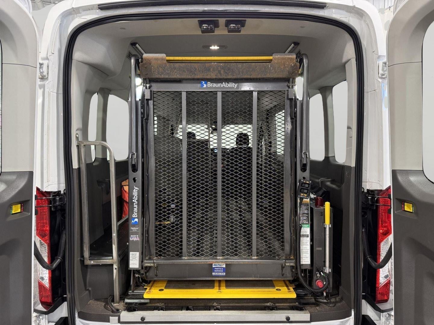 2021 Ford Transit Passenger Wagon XL