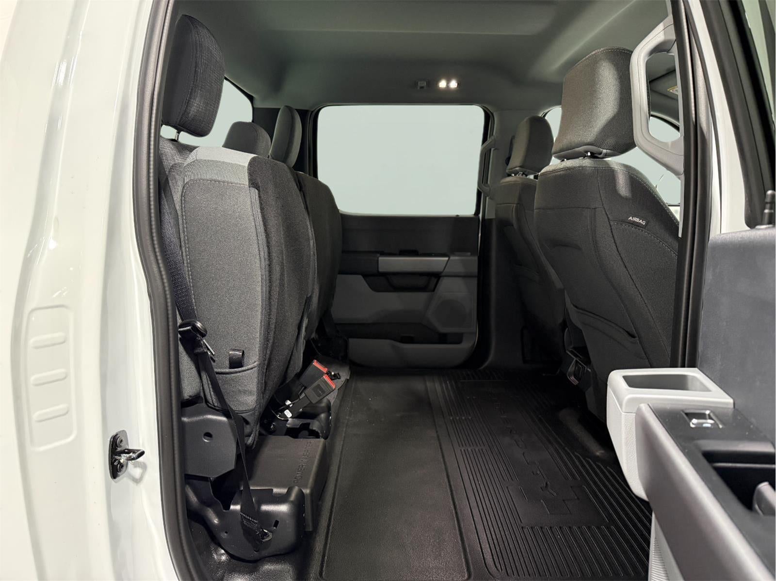 2025 Ford Super Duty F-350 Lariat