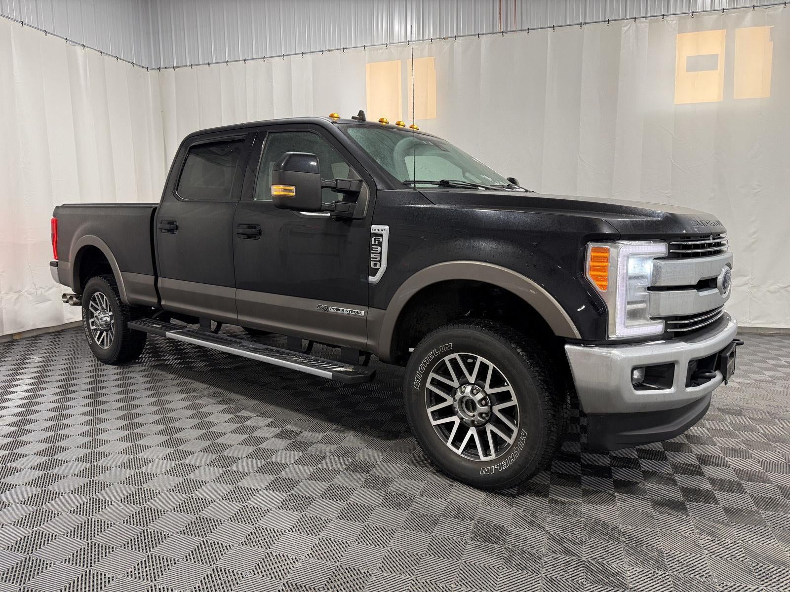 2019 Ford Super Duty F-350 Lariat