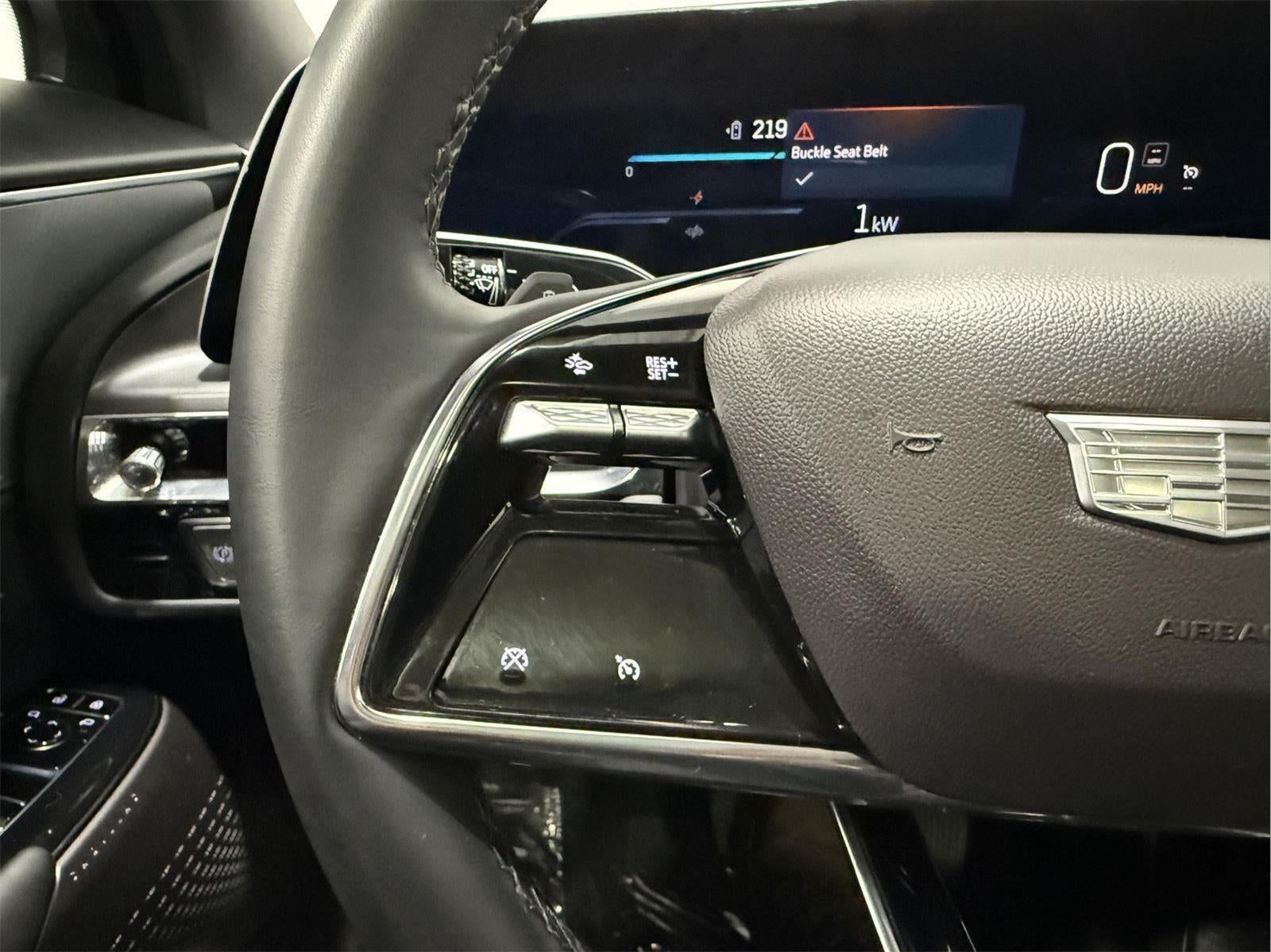 2024 Cadillac LYRIQ Tech