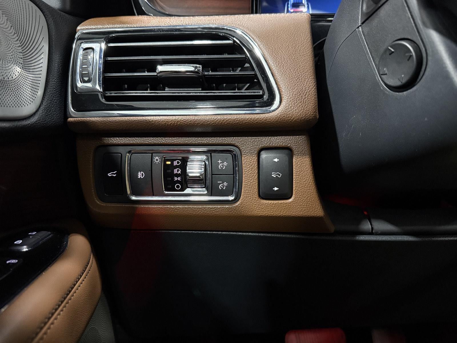 2022 Lincoln Navigator L Reserve