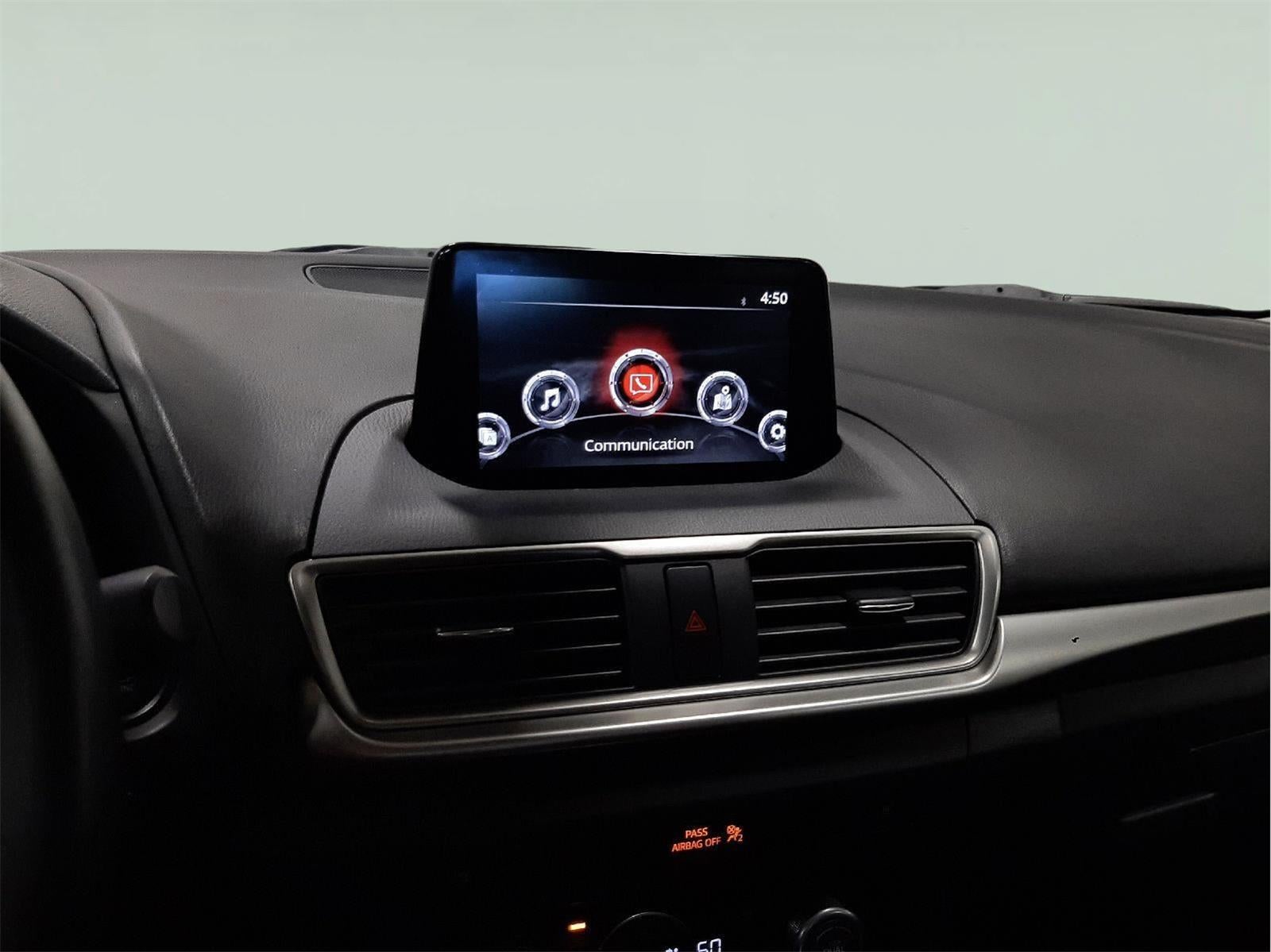 2018 Mazda Mazda3 4-Door Touring