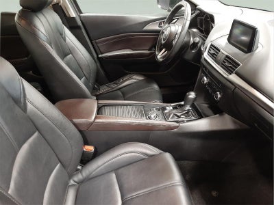 2017 Mazda Mazda3 4-Door Touring