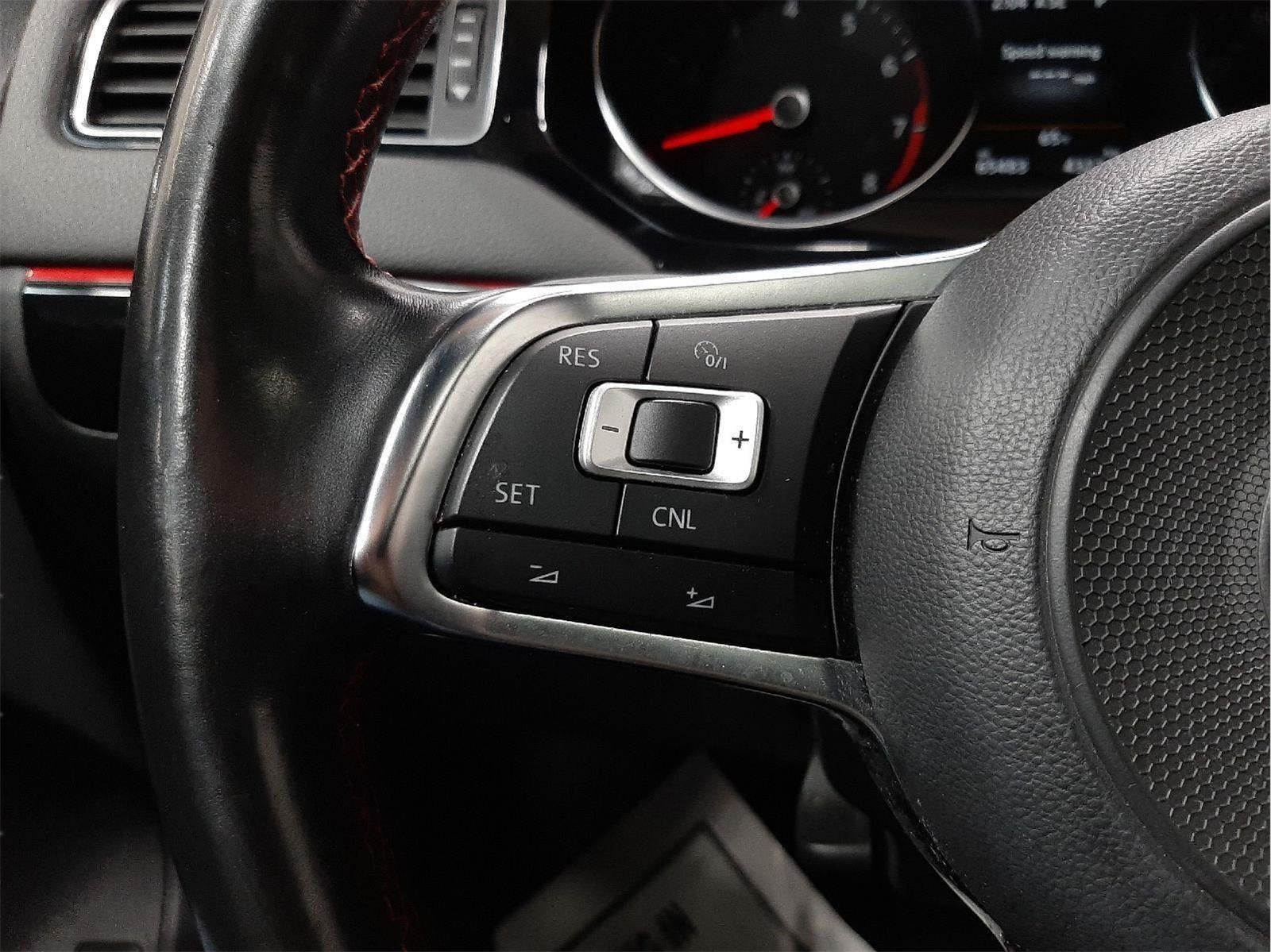 2018 Volkswagen Jetta 2.0T GLI